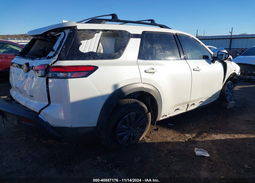 2022 NISSAN PATHFINDER SV 2WD VIN: 5N1DR3BA3NC244273