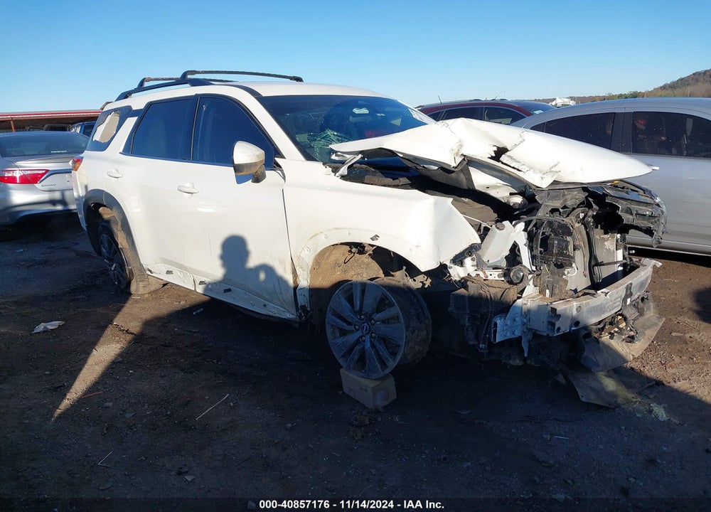 2022 NISSAN PATHFINDER SV 2WD VIN: 5N1DR3BA3NC244273