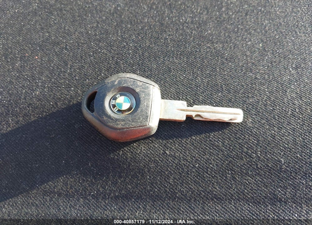 1997 BMW 328IC VIN: WBABK8329VET95432