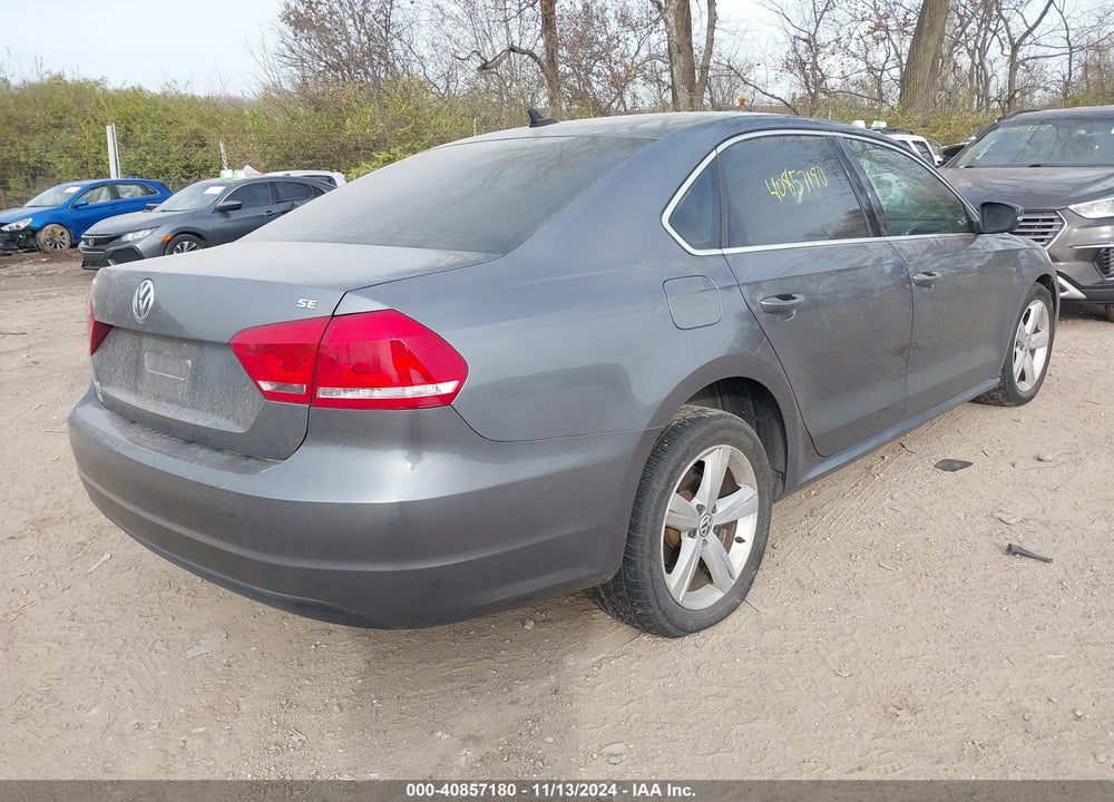 2013 VOLKSWAGEN PASSAT 2.5L SE VIN: 1VWBP7A30DC089818