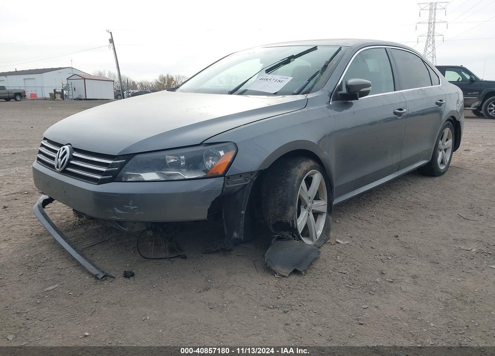 2013 VOLKSWAGEN PASSAT 2.5L SE VIN: 1VWBP7A30DC089818