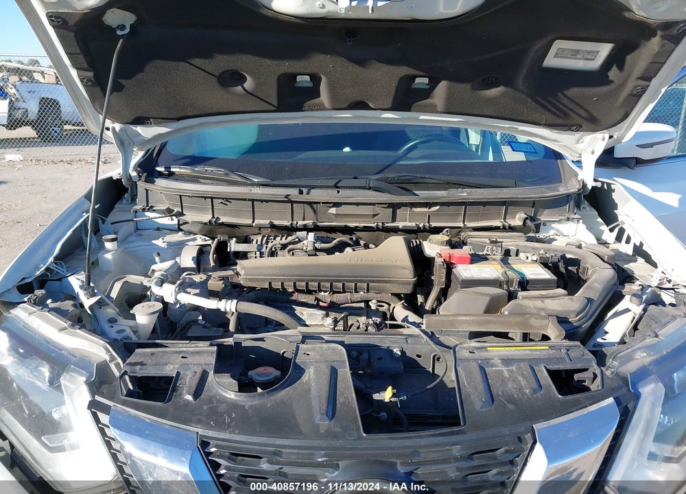 2019 NISSAN ROGUE SV VIN: JN8AT2MT5KW251757