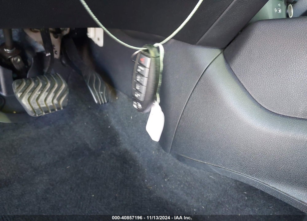 2019 NISSAN ROGUE SV VIN: JN8AT2MT5KW251757