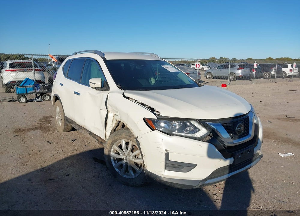 2019 NISSAN ROGUE SV VIN: JN8AT2MT5KW251757