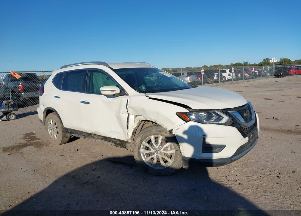 2019 NISSAN ROGUE SV VIN: JN8AT2MT5KW251757