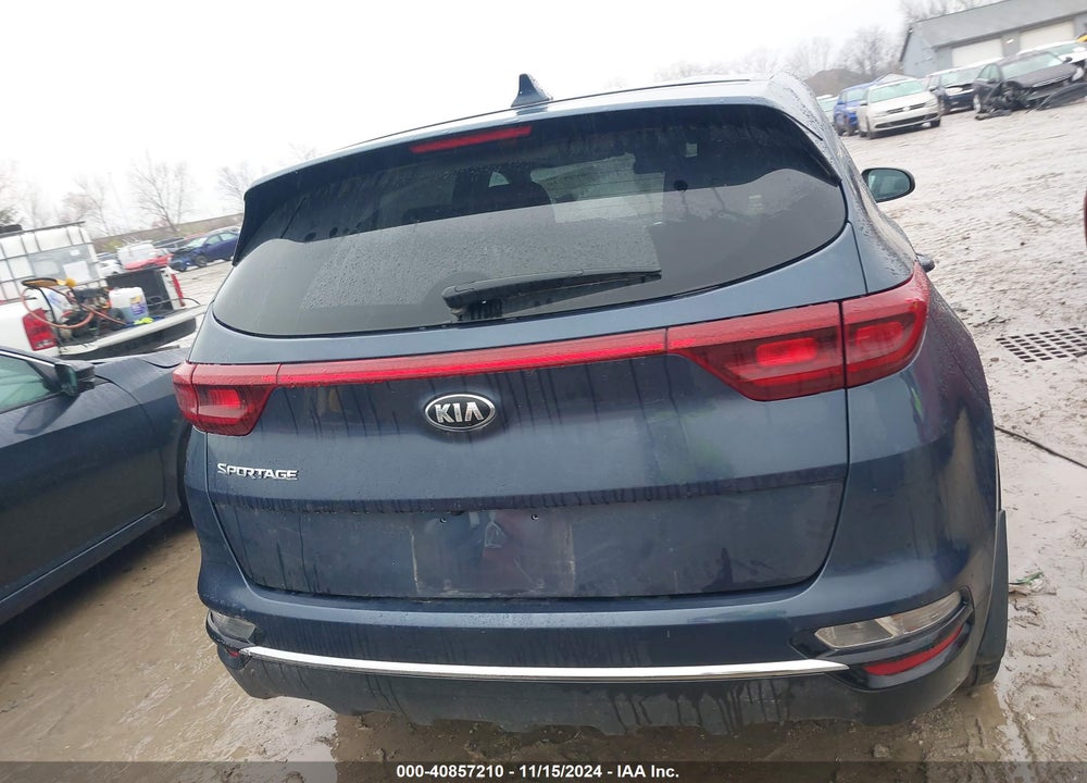 2022 KIA SPORTAGE LX VIN: KNDPMCAC5N7987562