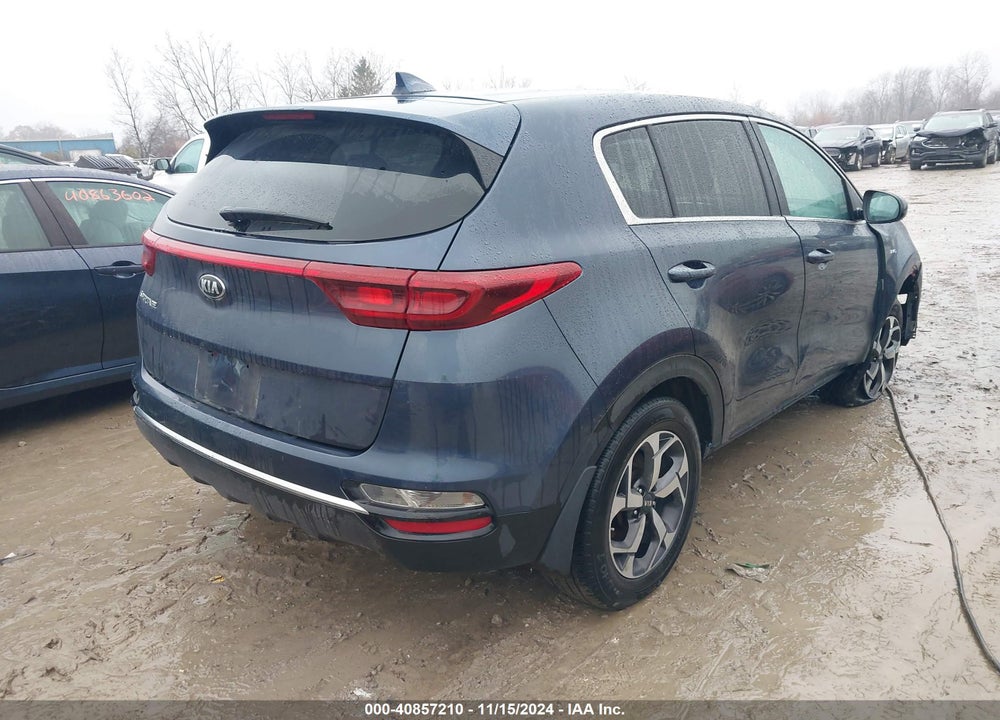2022 KIA SPORTAGE LX VIN: KNDPMCAC5N7987562