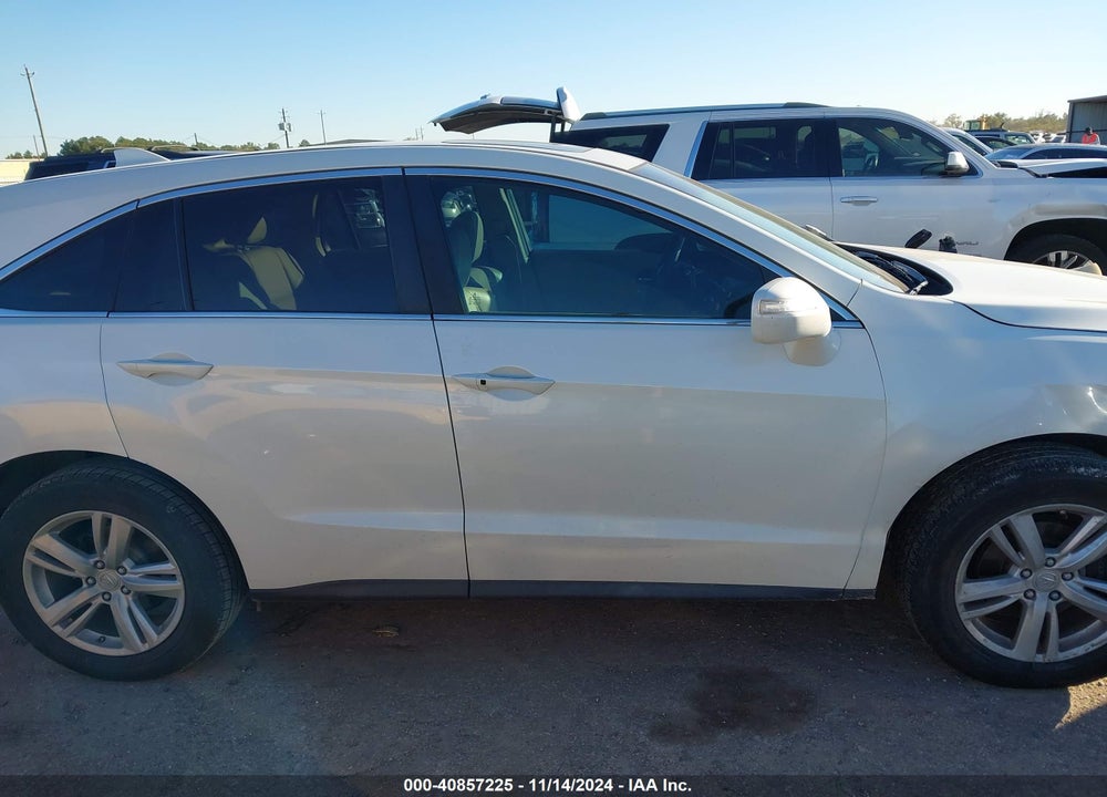2014 ACURA RDX VIN: 5J8TB3H52EL012036