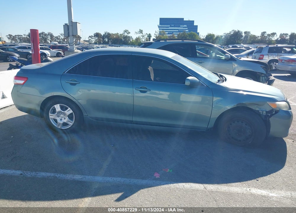 2011 TOYOTA CAMRY LE VIN: 4T1BF3EKXBU734543