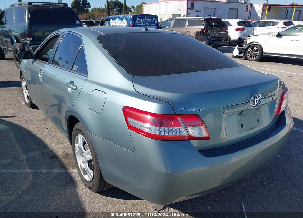 2011 TOYOTA CAMRY LE VIN: 4T1BF3EKXBU734543