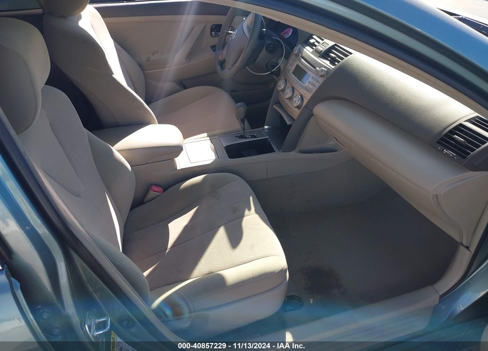 2011 TOYOTA CAMRY LE VIN: 4T1BF3EKXBU734543