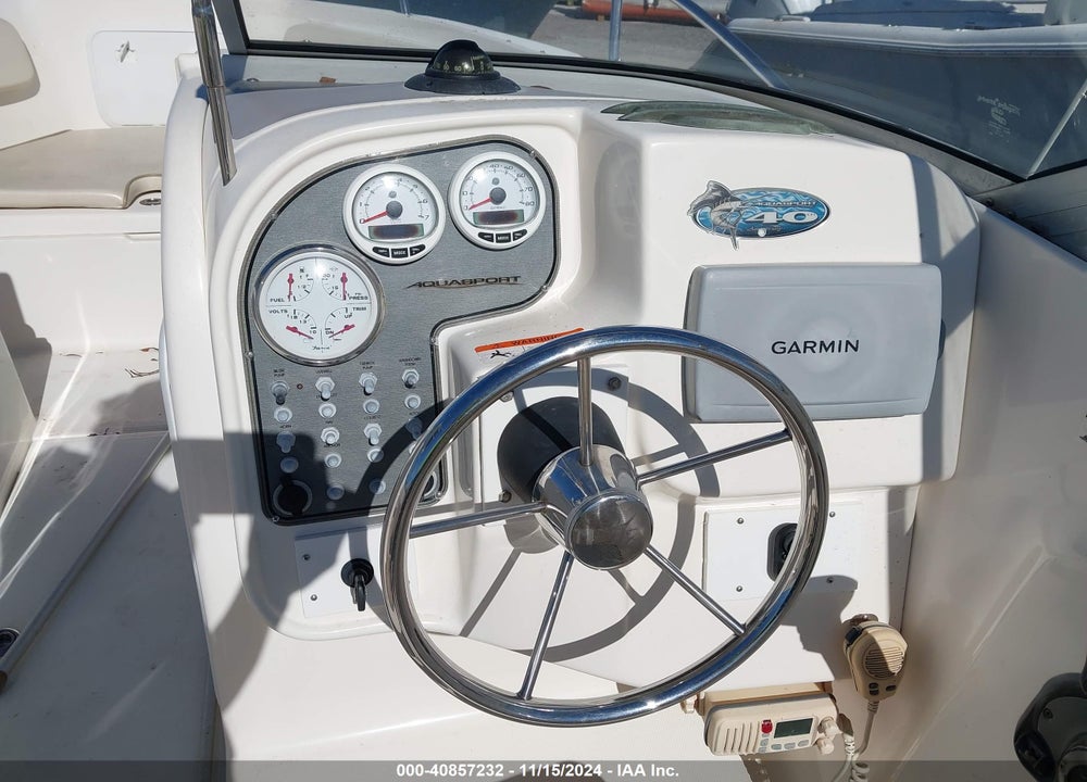 2004 AQUASPORT OSPREY VIN: AQABFB58D404