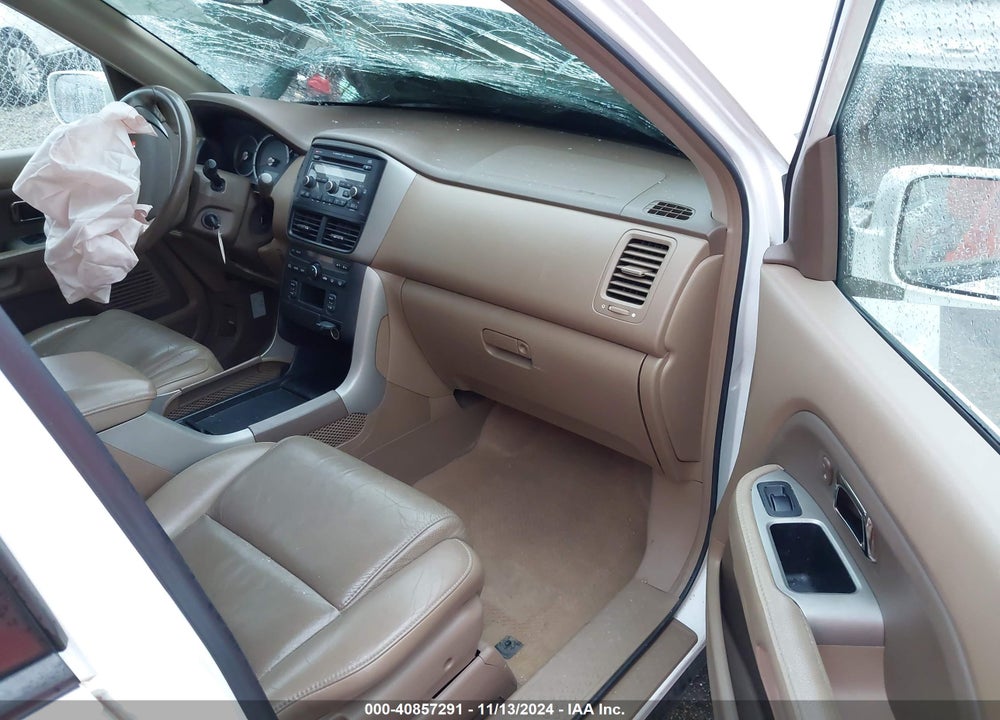 2008 HONDA PILOT EX-L VIN: 5FNYF18568B030169