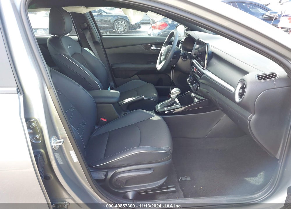 2023 KIA FORTE GT LINE VIN: 3KPF54AD1PE661798
