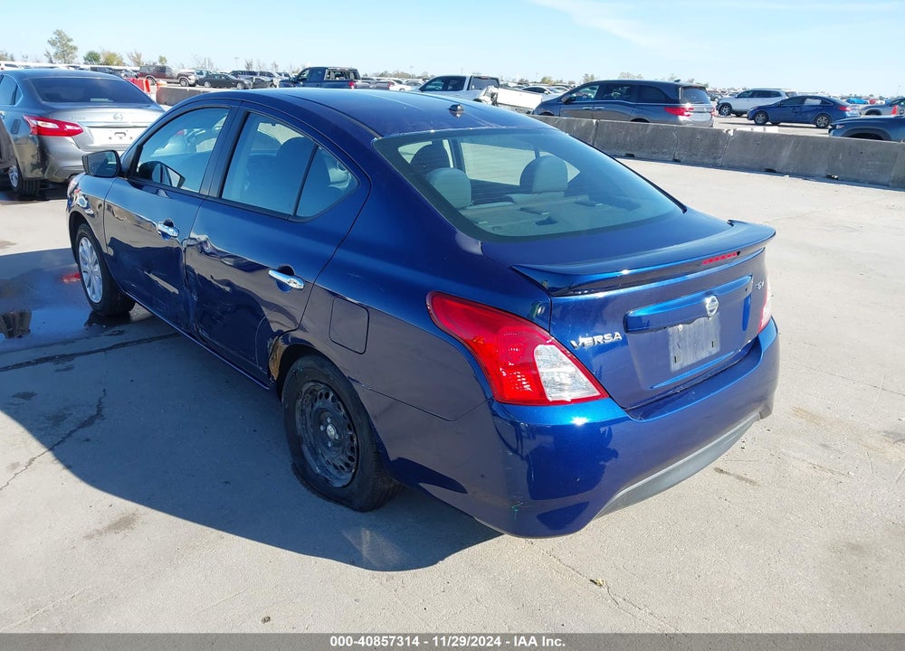2019 NISSAN VERSA 1.6 SV VIN: 3N1CN7AP4KL880776