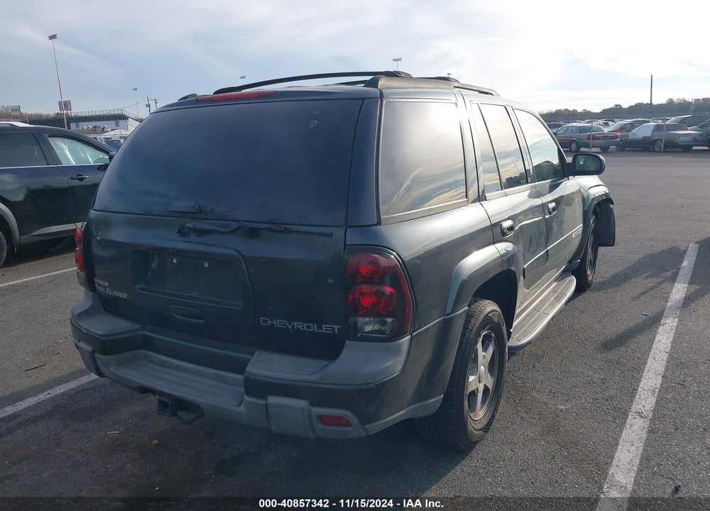 2004 CHEVROLET TRAILBLAZER LT VIN: 1GNDT13S442293611