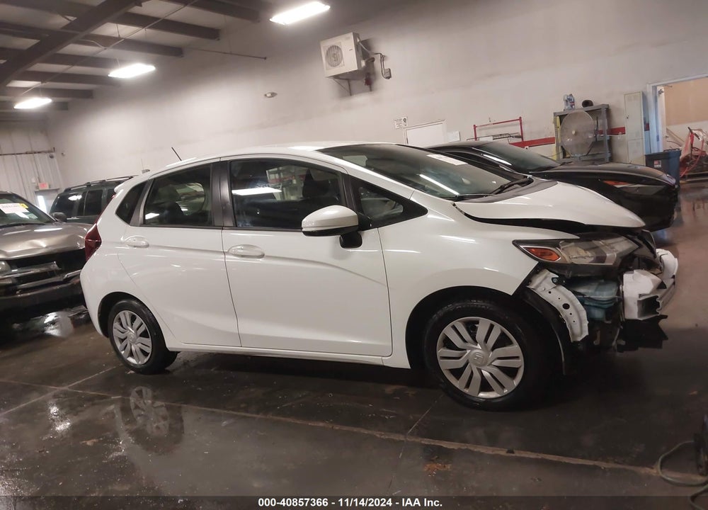 2016 HONDA FIT LX VIN: JHMGK5H50GS012944