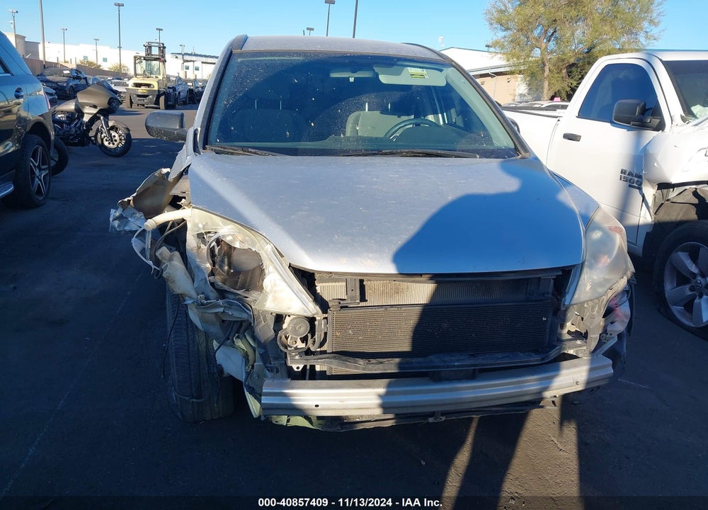 2011 HONDA CR-V SE VIN: 5J6RE3H40BL015384