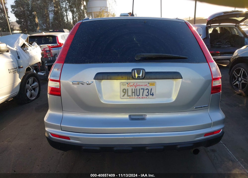 2011 HONDA CR-V SE VIN: 5J6RE3H40BL015384