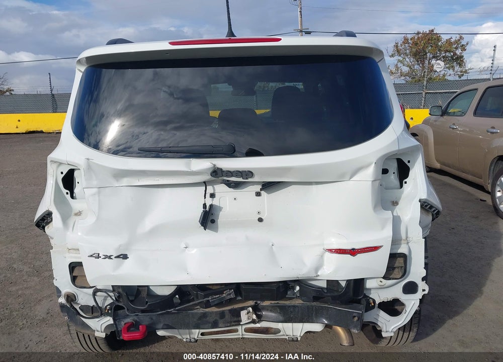 2016 JEEP RENEGADE TRAILHAWK VIN: ZACCJBCT1GPD72656