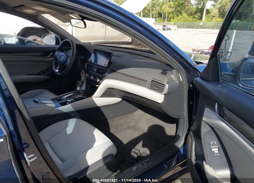 2018 HONDA ACCORD LX VIN: 1HGCV1F17JA028959