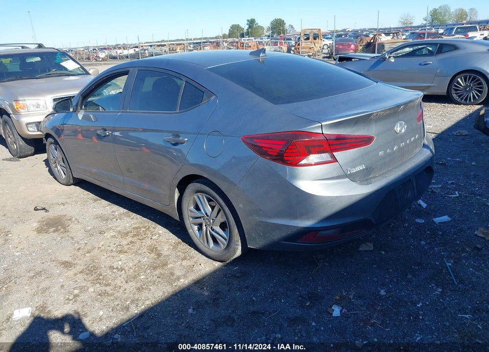 2019 HYUNDAI ELANTRA VIN: KMHD84LF4KU738263