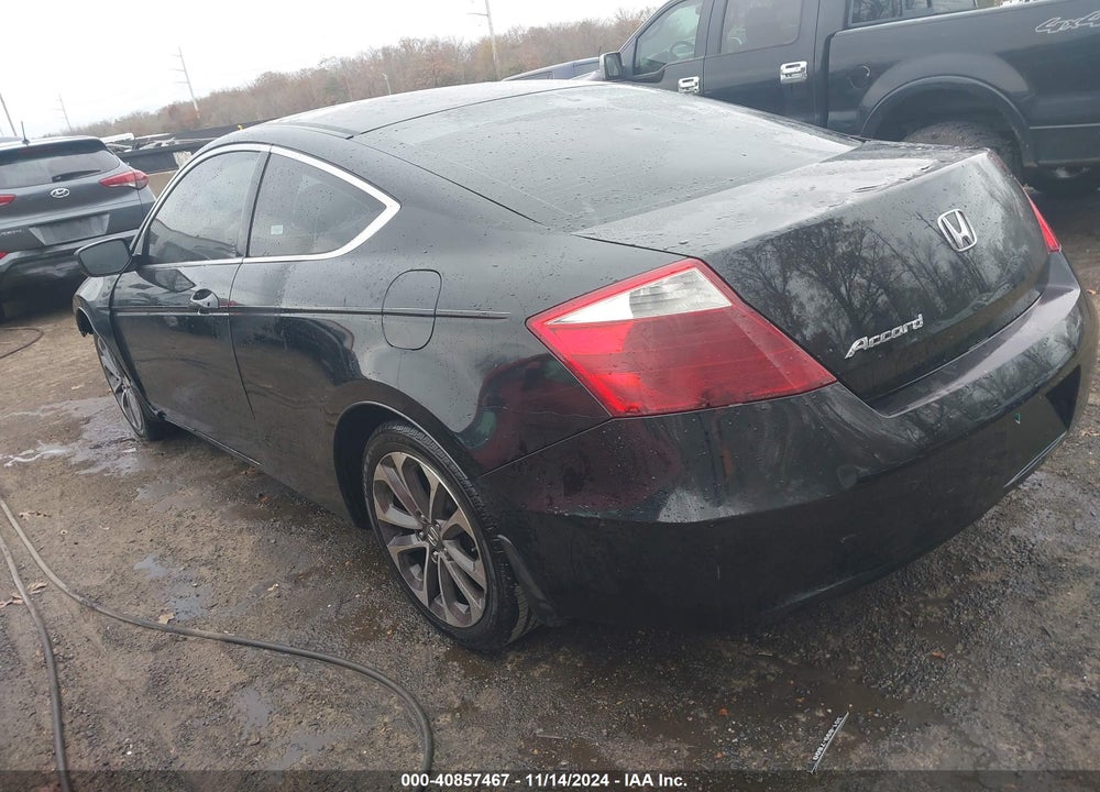2009 HONDA ACCORD 2.4 LX-S VIN: 1HGCS12309A010444