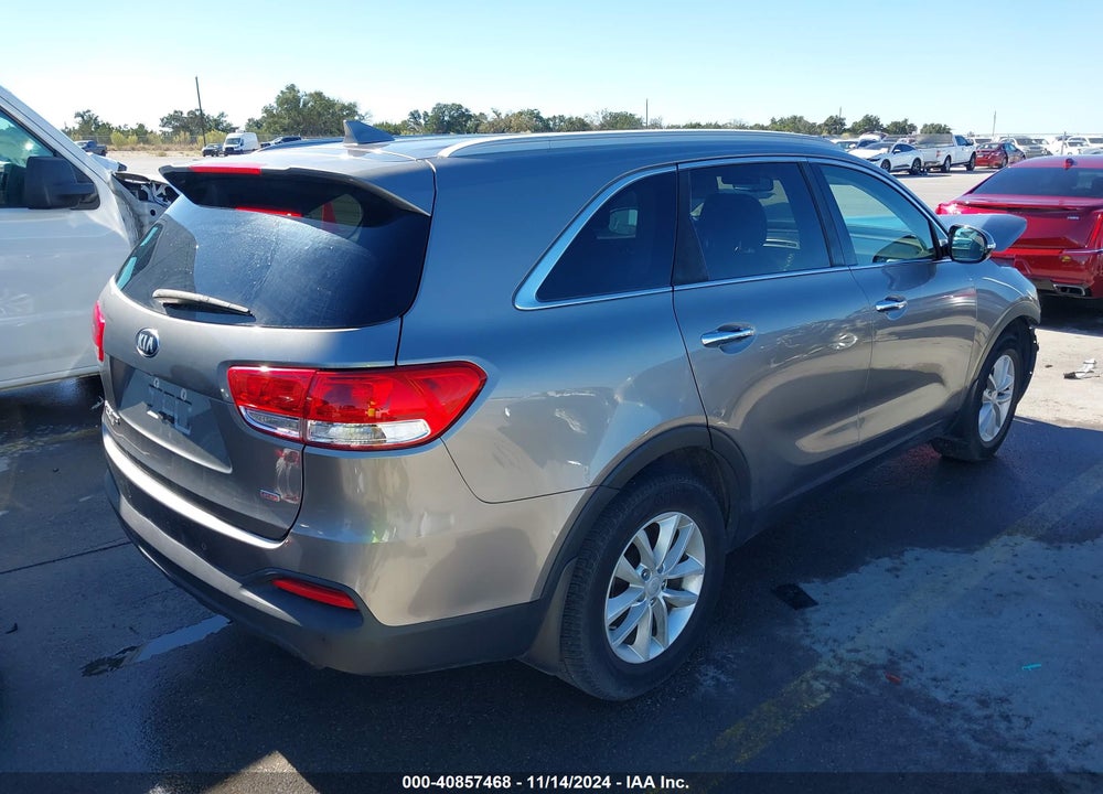 2017 KIA SORENTO VIN: 5XYPG4A34HG299525