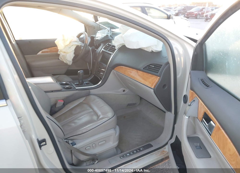 2015 LINCOLN MKX VIN: 2LMDJ6JK2FBL25984