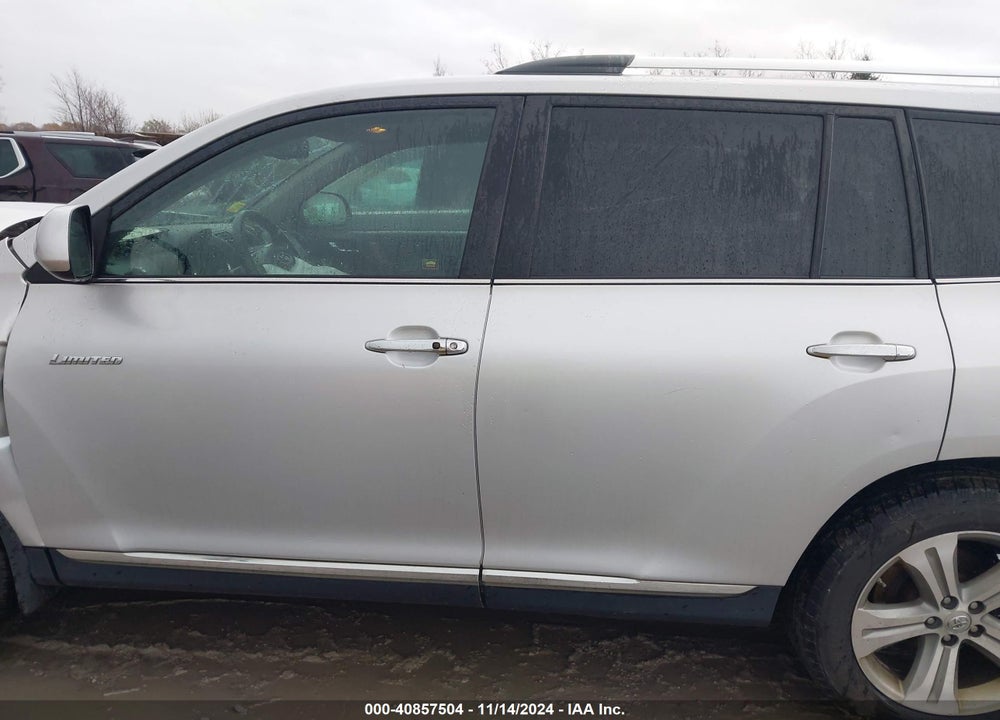 2013 TOYOTA HIGHLANDER LIMITED V6 VIN: 5TDDK3EH1DS206037