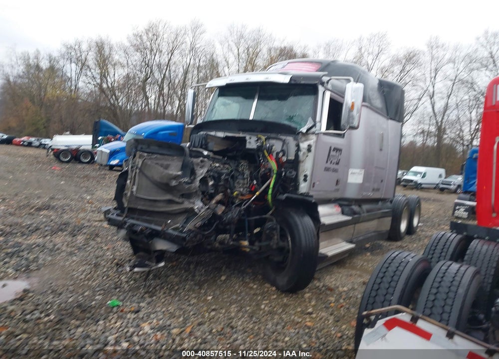 2018 WESTERN STAR 5700 XE SET BACK AXLE W/SLEEPER VIN: 5KJJBHDR5JLJS7982
