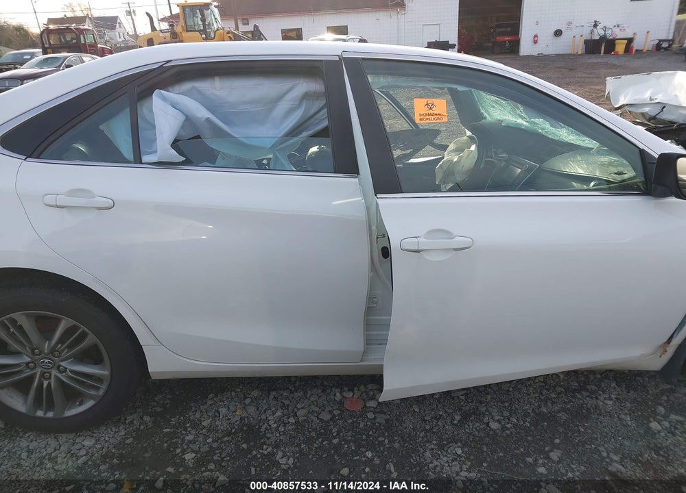 2017 TOYOTA CAMRY SE VIN: 4T1BF1FK4HU426070