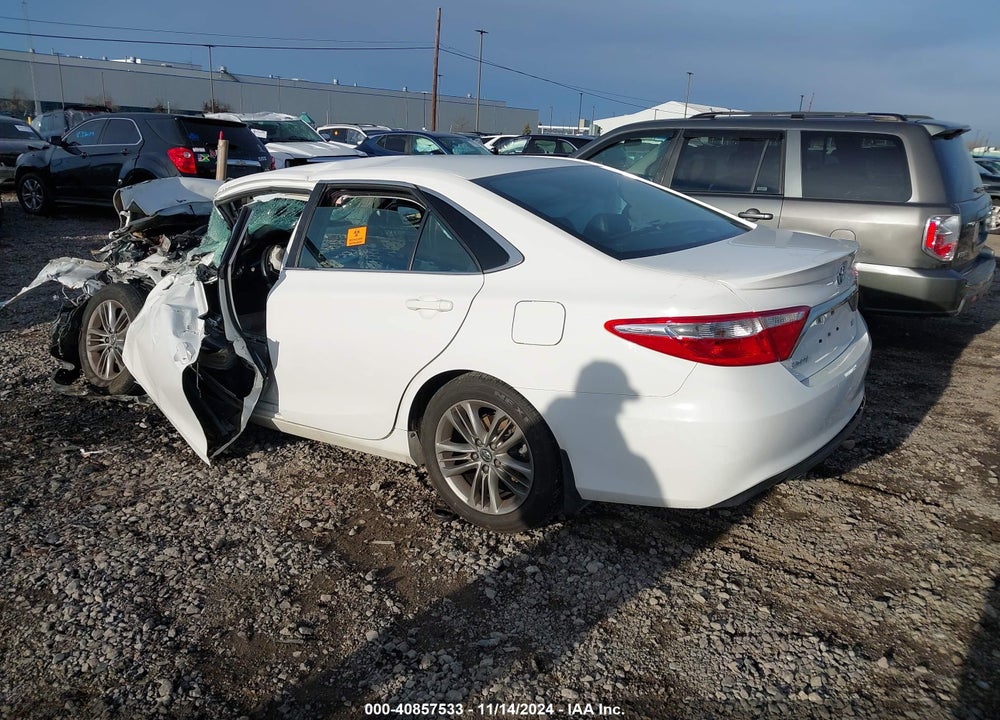 2017 TOYOTA CAMRY SE VIN: 4T1BF1FK4HU426070