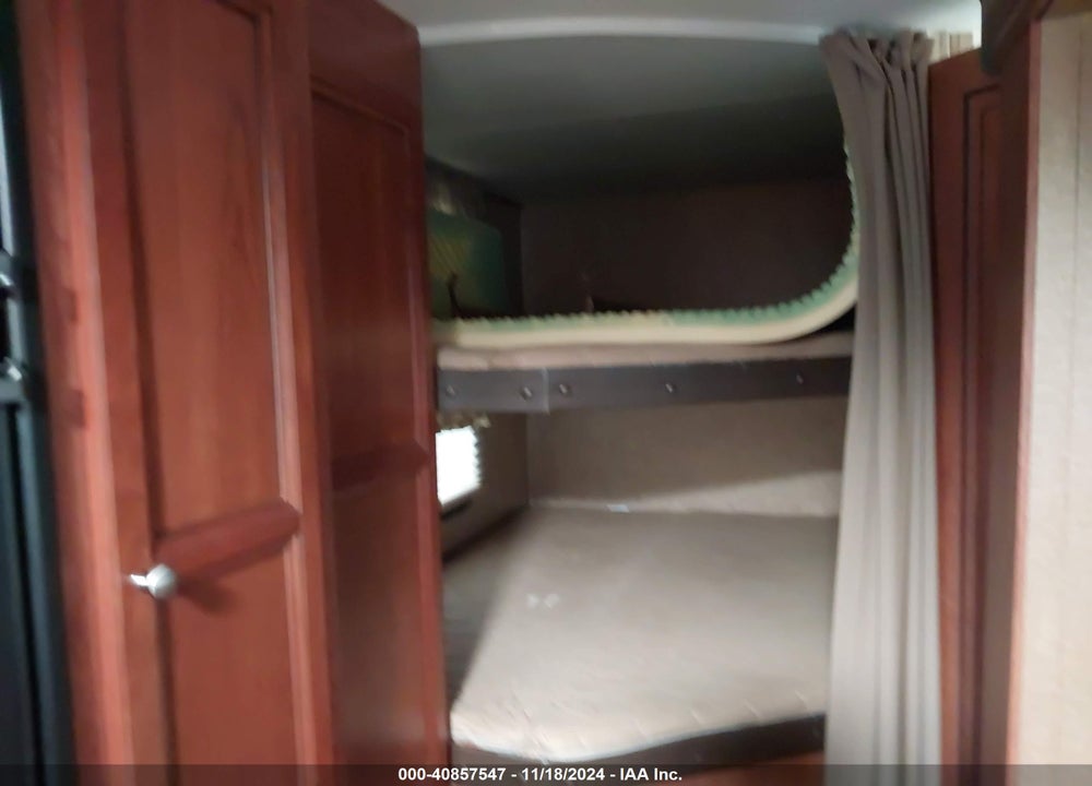2013 COLEMAN OTHER VIN: 47CTCLR22DK173277