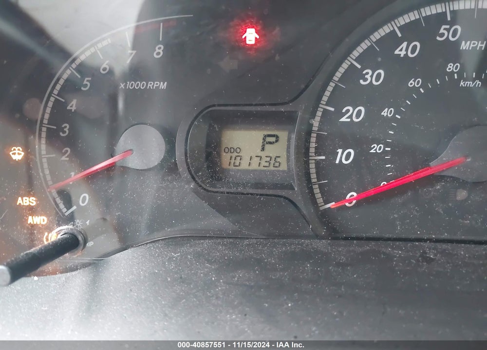 2013 TOYOTA SIENNA LE 7 PASSENGER VIN: 5TDJK3DC6DS060002