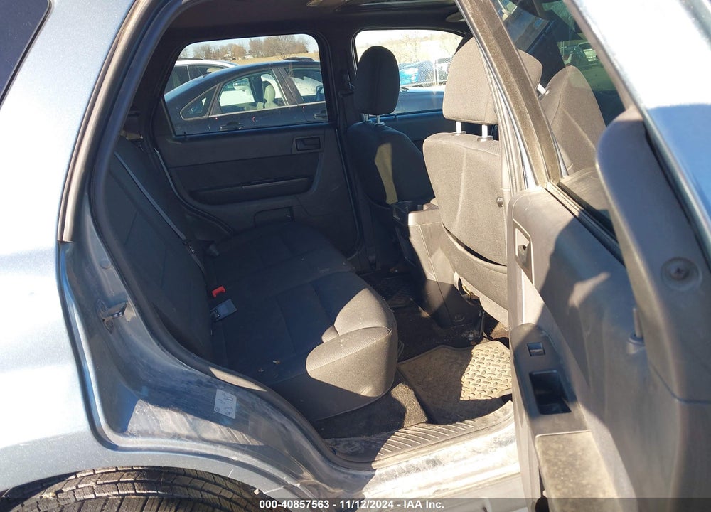 2010 FORD ESCAPE XLT VIN: 1FMCU9DG6AKD11138