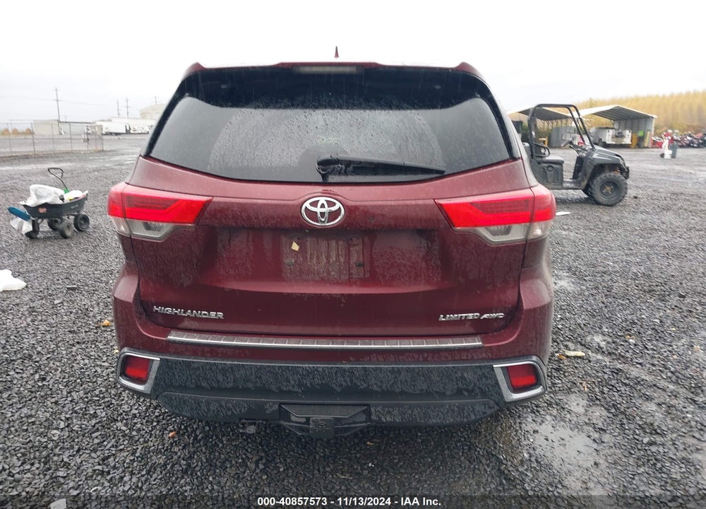 2017 TOYOTA HIGHLANDER LIMITED/PLATINUM VIN: 5TDDZRFH5HS387131