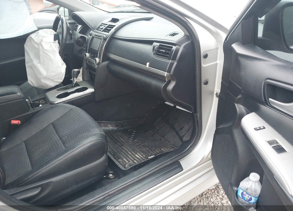 2012 TOYOTA CAMRY SE VIN: 4T1BF1FK1CU118606