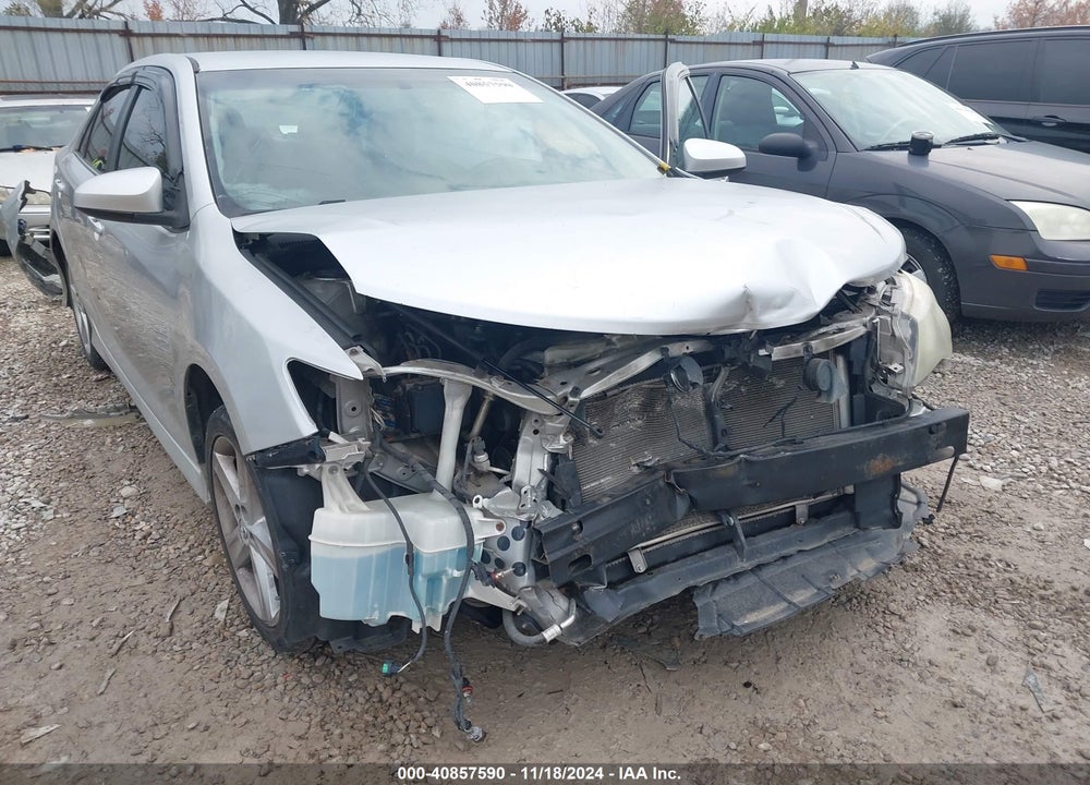 2012 TOYOTA CAMRY SE VIN: 4T1BF1FK1CU118606