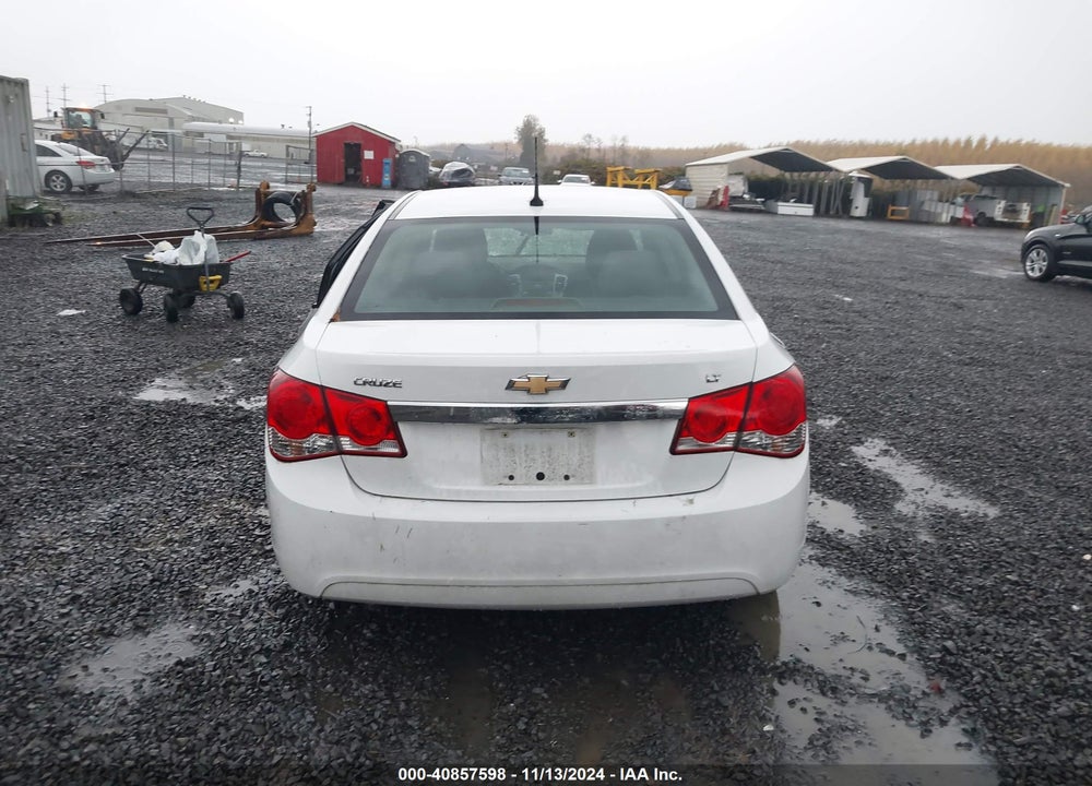2014 CHEVROLET CRUZE 1LT AUTO VIN: 1G1PC5SB6E7106669