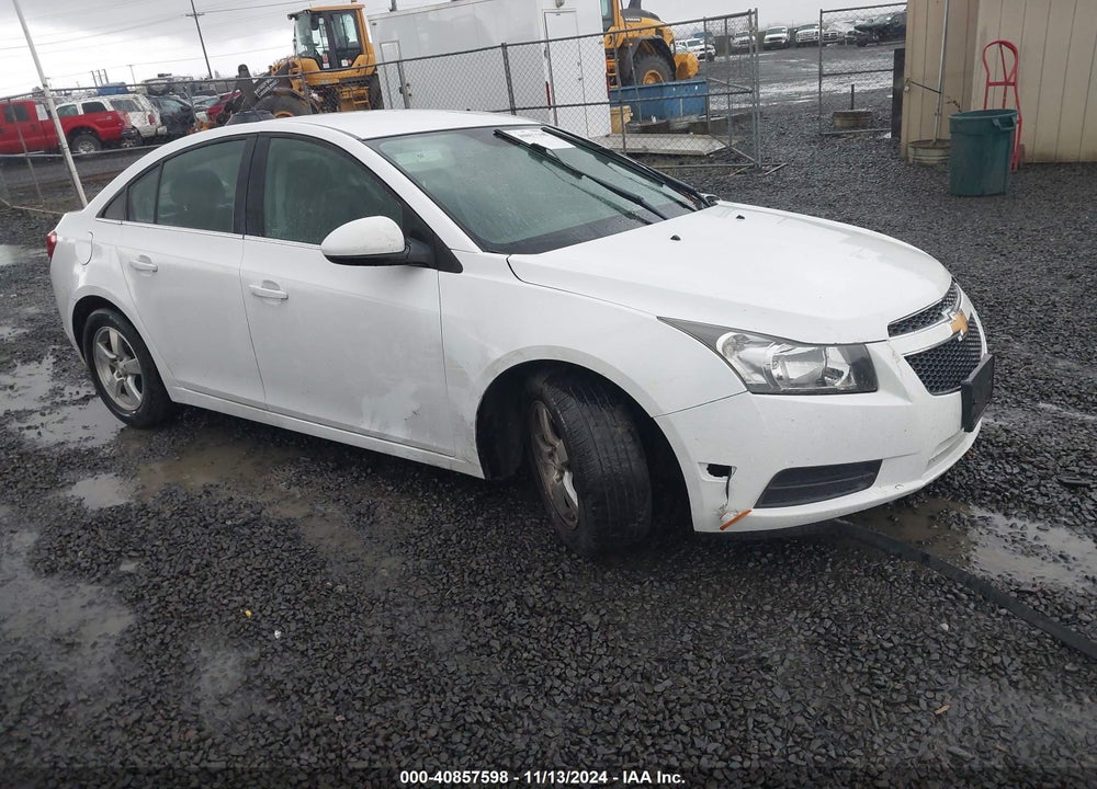 2014 CHEVROLET CRUZE 1LT AUTO VIN: 1G1PC5SB6E7106669