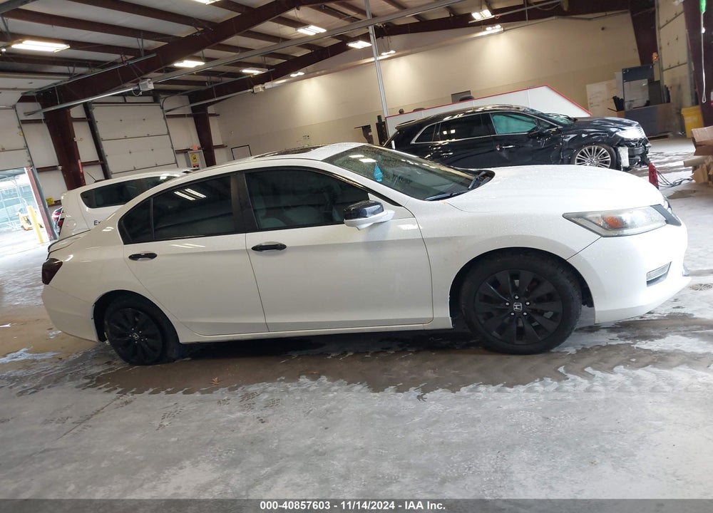 2013 HONDA ACCORD EX VIN: 1HGCR2F78DA031131