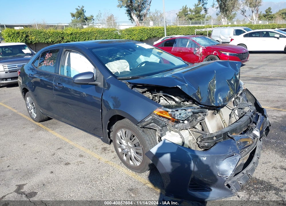 2018 TOYOTA COROLLA LE VIN: 5YFBURHE1JP795312