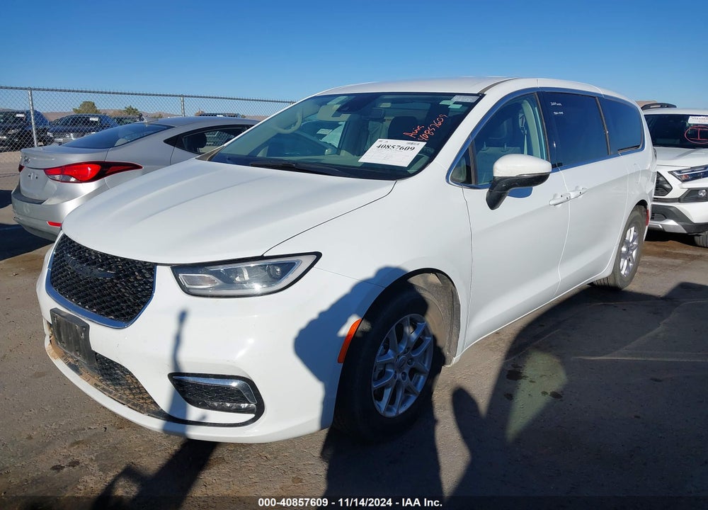2023 CHRYSLER PACIFICA TOURING L VIN: 2C4RC1BG1PR605997