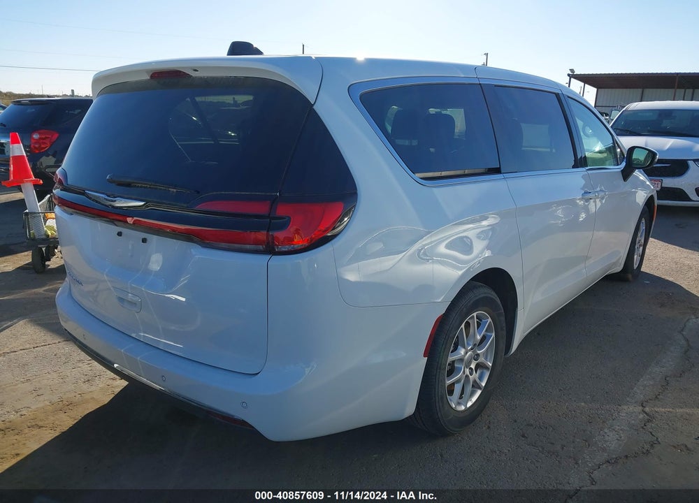 2023 CHRYSLER PACIFICA TOURING L VIN: 2C4RC1BG1PR605997