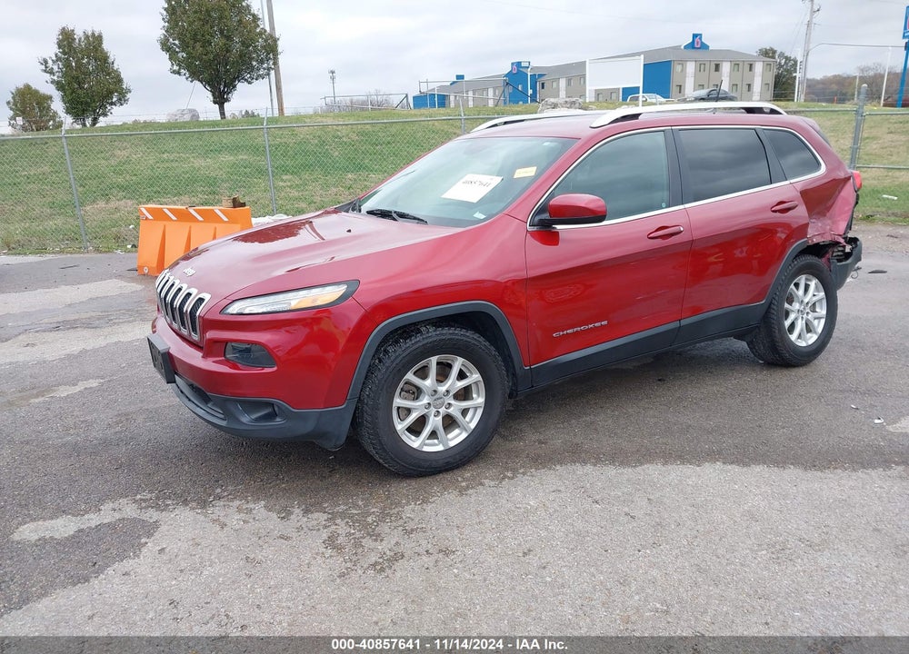2017 JEEP CHEROKEE LATITUDE FWD VIN: 1C4PJLCB3HW586860