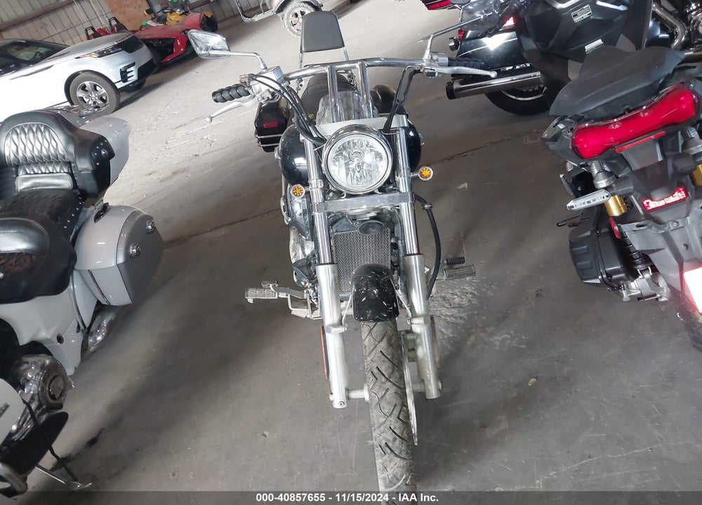 2007 KAWASAKI VN900 C VIN: JKAVN2C157A005667