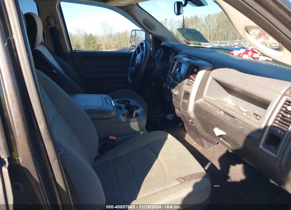 2014 RAM 1500 VIN: 1C6RR7FG1ES245922