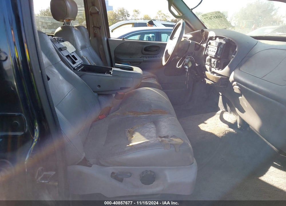 2002 FORD F-150 LARIAT/XLT VIN: 1FTRW07L52KB71064
