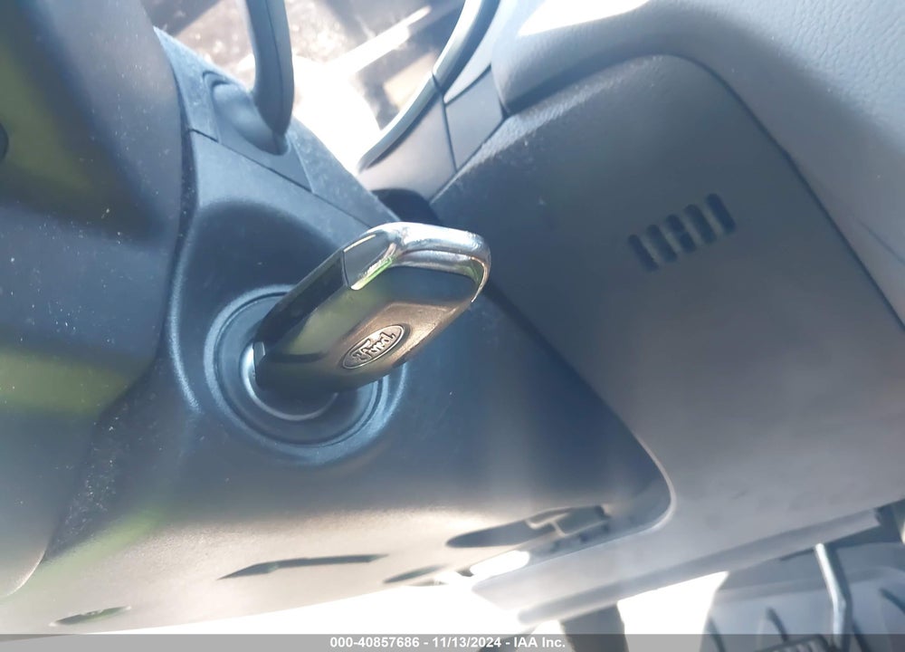 2013 FORD FUSION SE VIN: 3FA6P0HR6DR252436